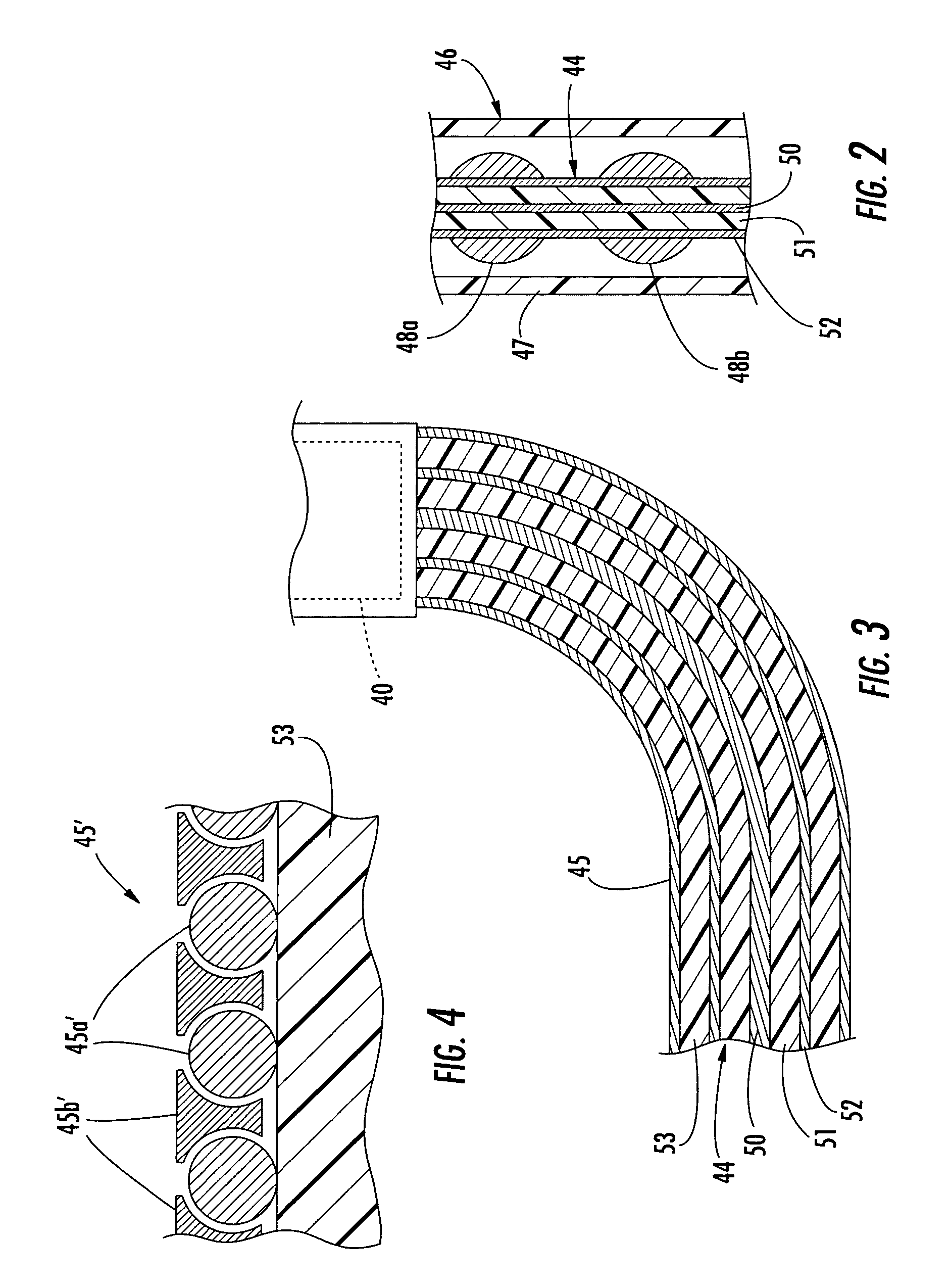 Broadband dipole antenna to be worn by a user and associated methods