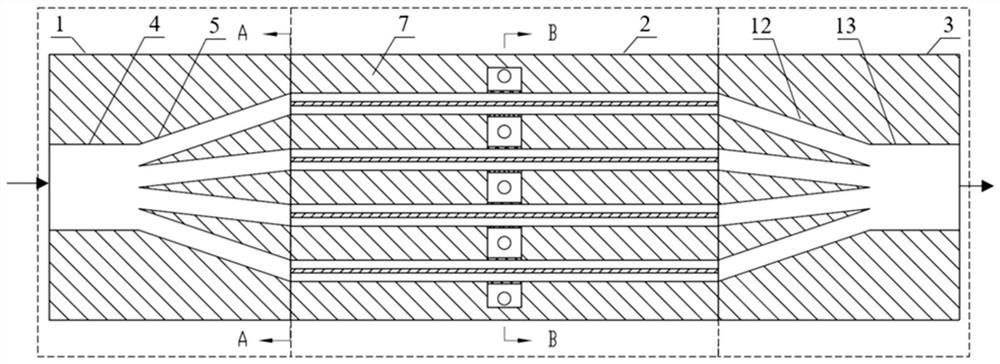 A microstructure mass transfer device