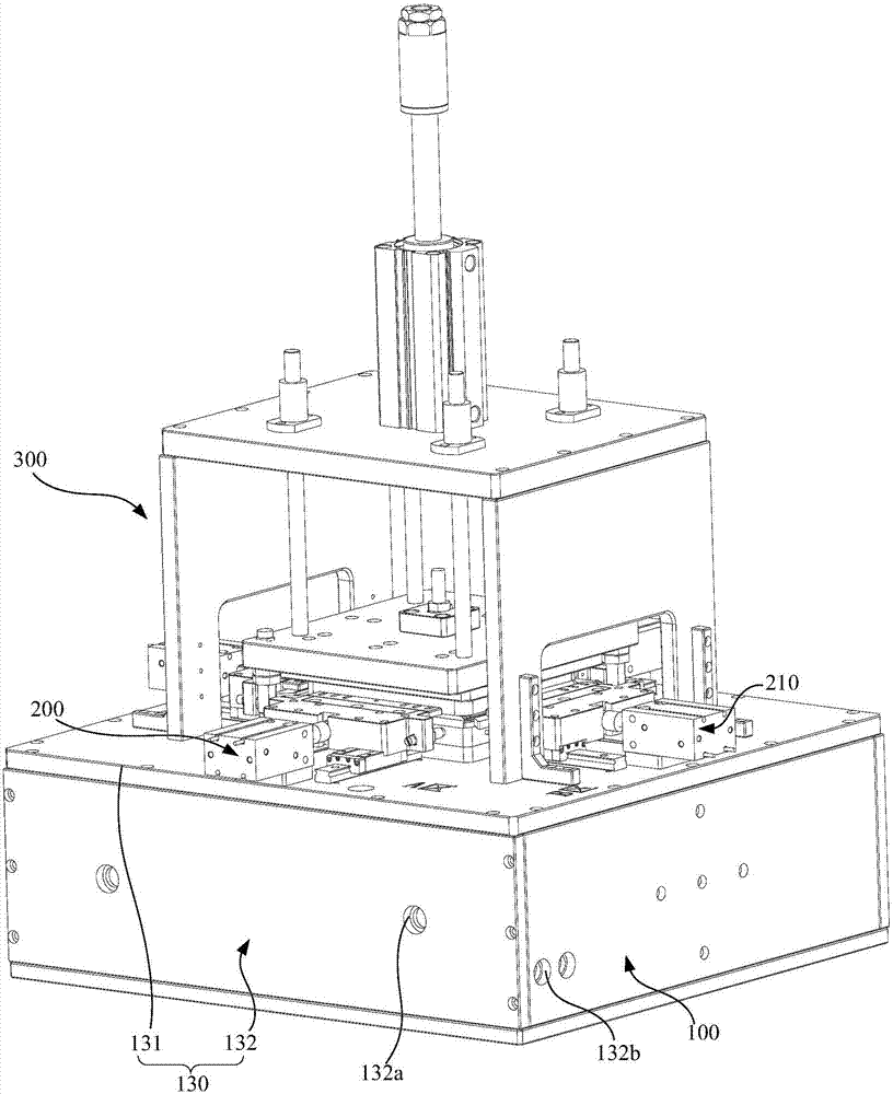 Locating assembling tool