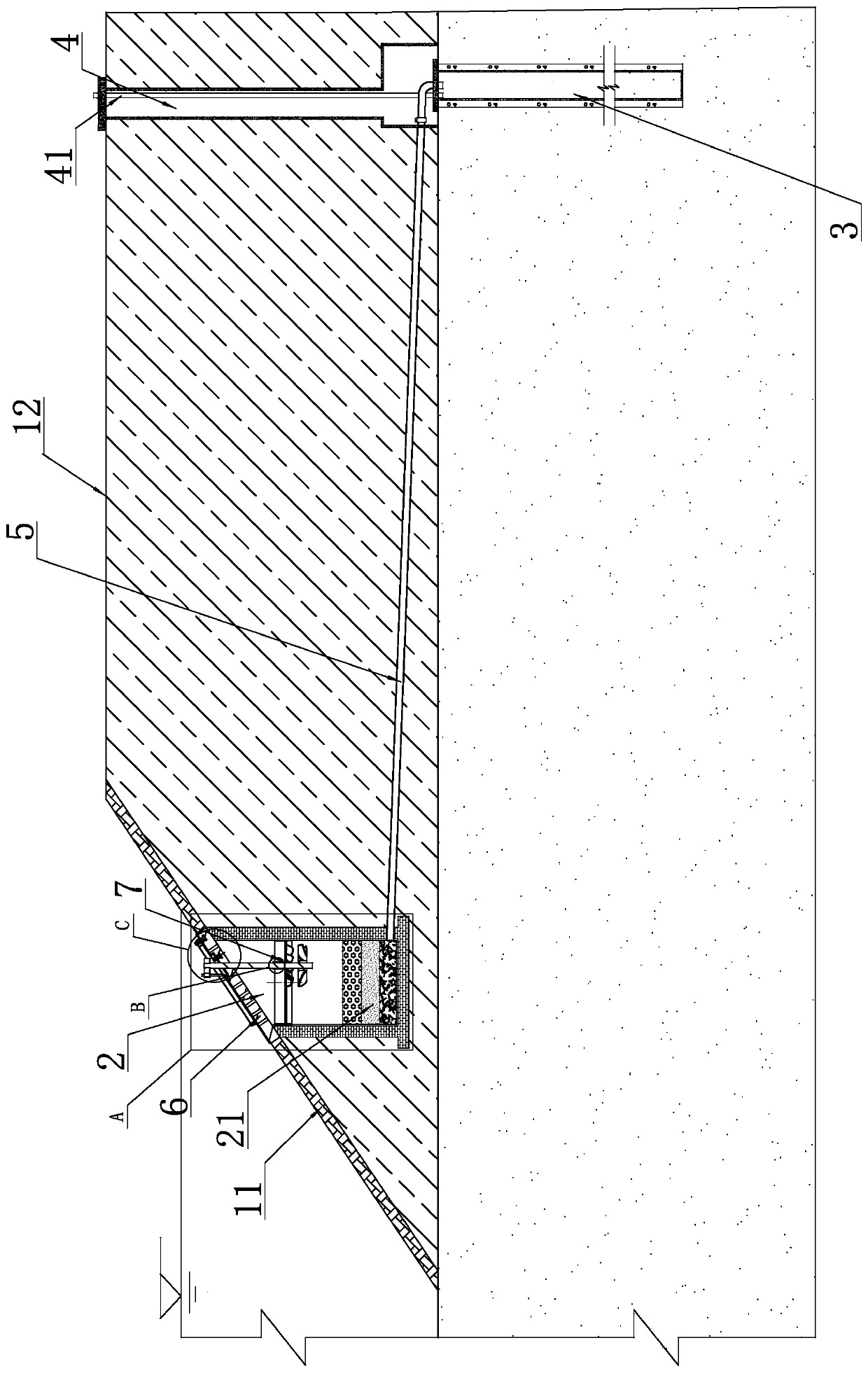 Shift-fork-type anti-silting recharge system applied to river channel