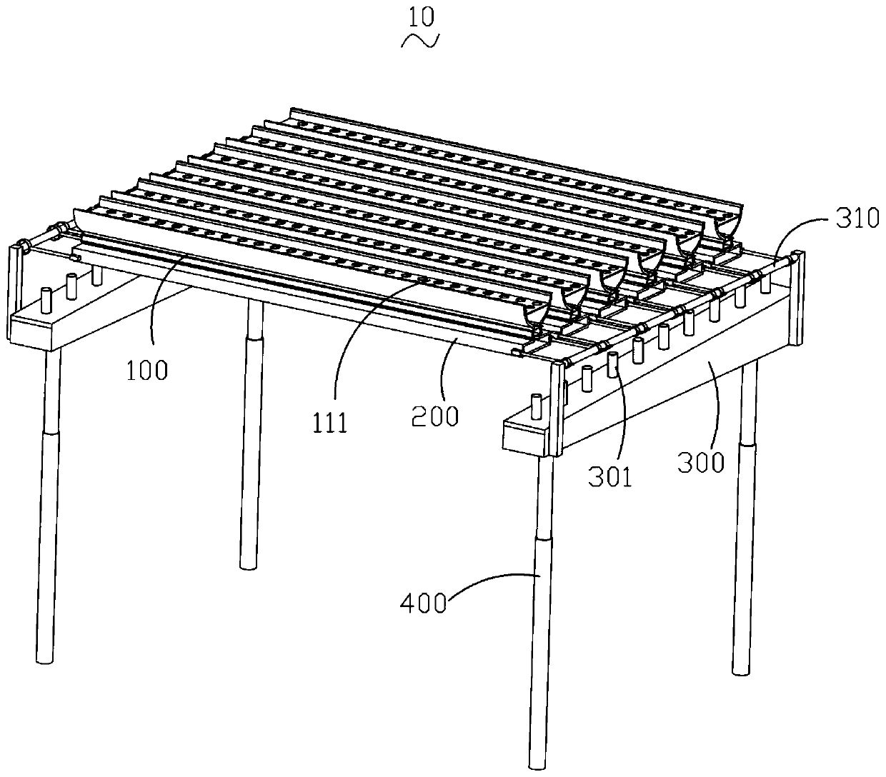 Cold storage condensation water collecting device