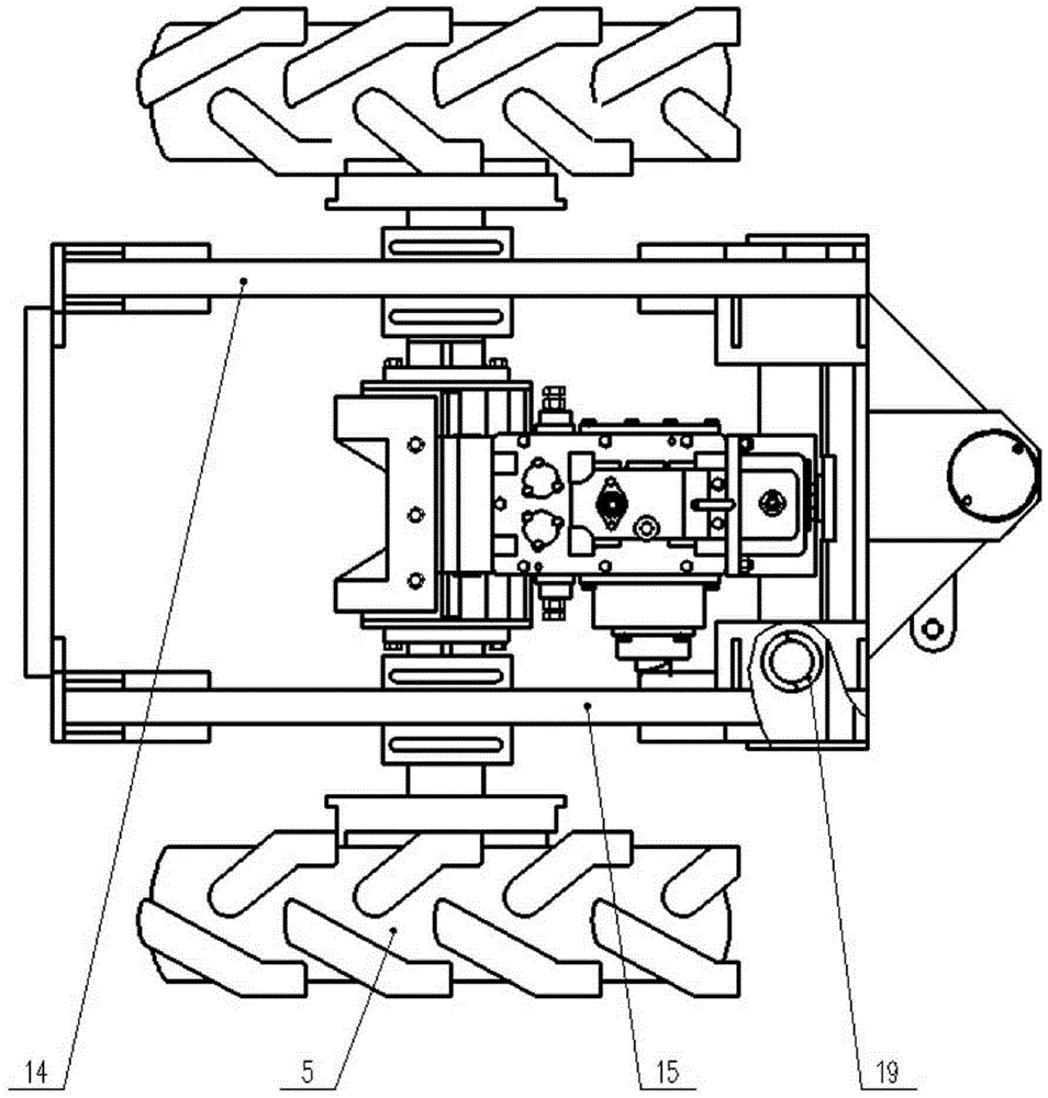 Four-wheel drive tractor with elastic suspension front axle