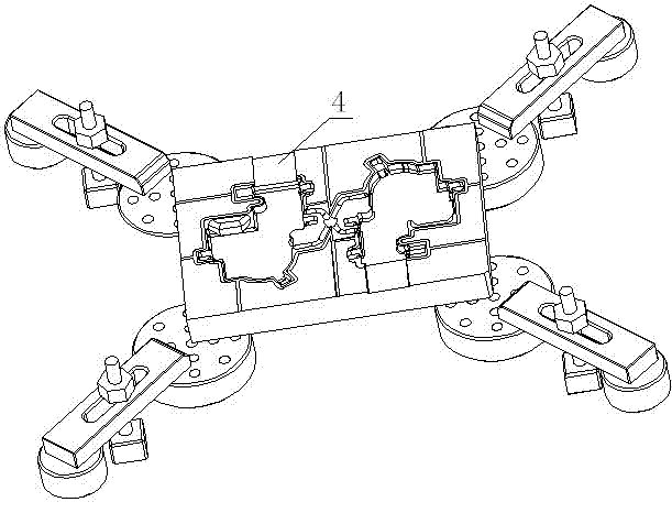 Device for fixing die and die core