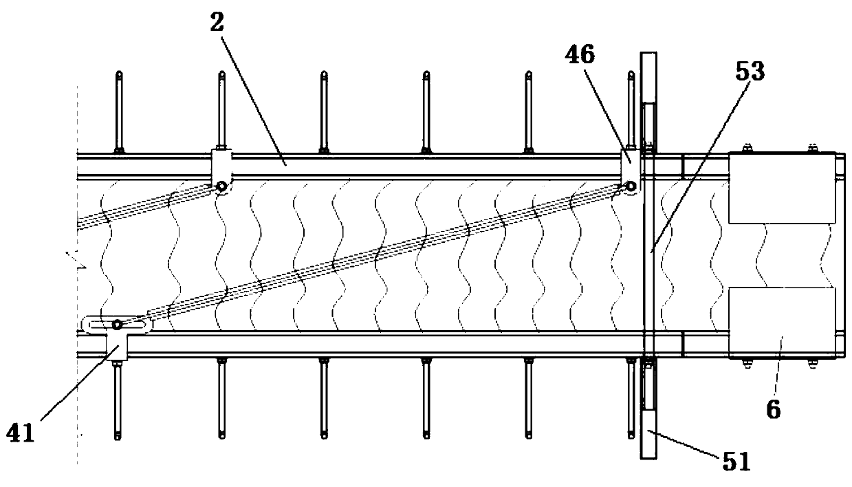 Medium-expansion-amount expansion joint device for railway bridge