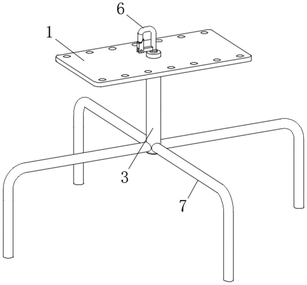 A mooring device that mitigates oscillations