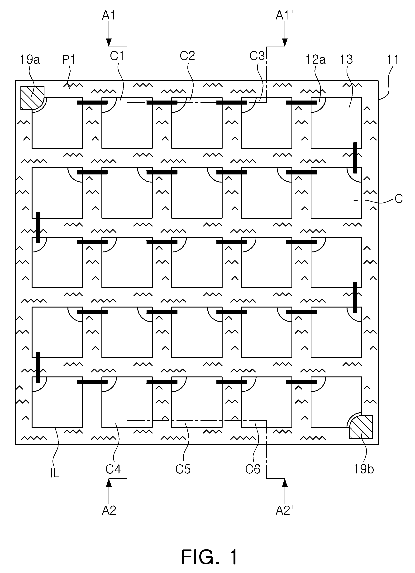 Semiconductor light emitting device having multi-cell array, light emitting module, and illumination apparatus