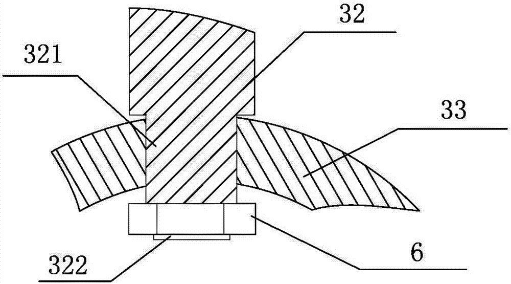 Manual traction aid for cable pay-off