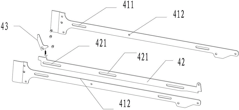 Arc-shaped cutting stitching instrument