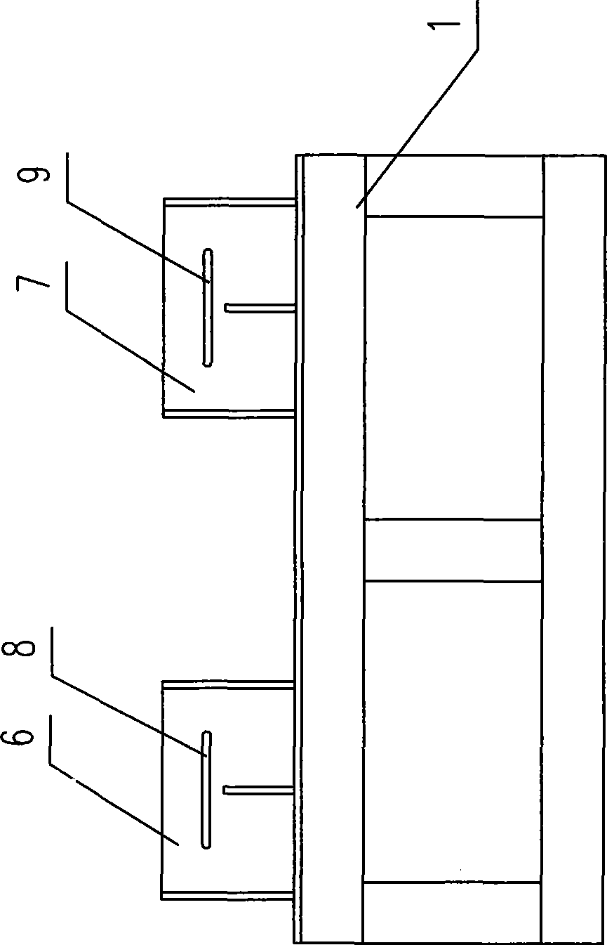 End-thickened steel-tube straightening device