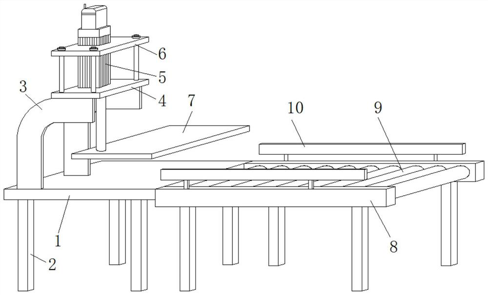 A laminate heat pressing device with preheating function