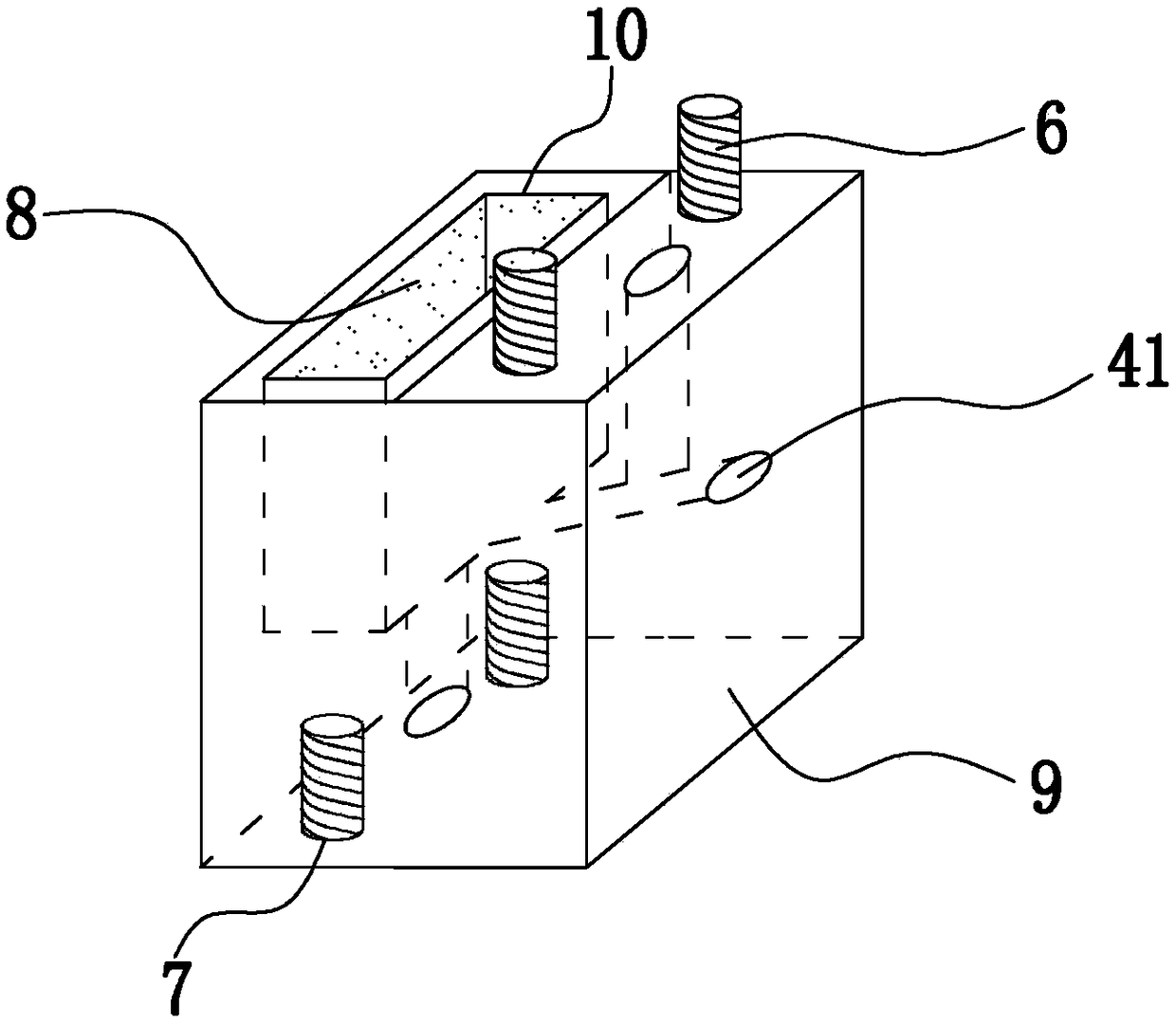 Ecological retaining wall wrapping integral reinforced soil and construction method of ecological retaining wall