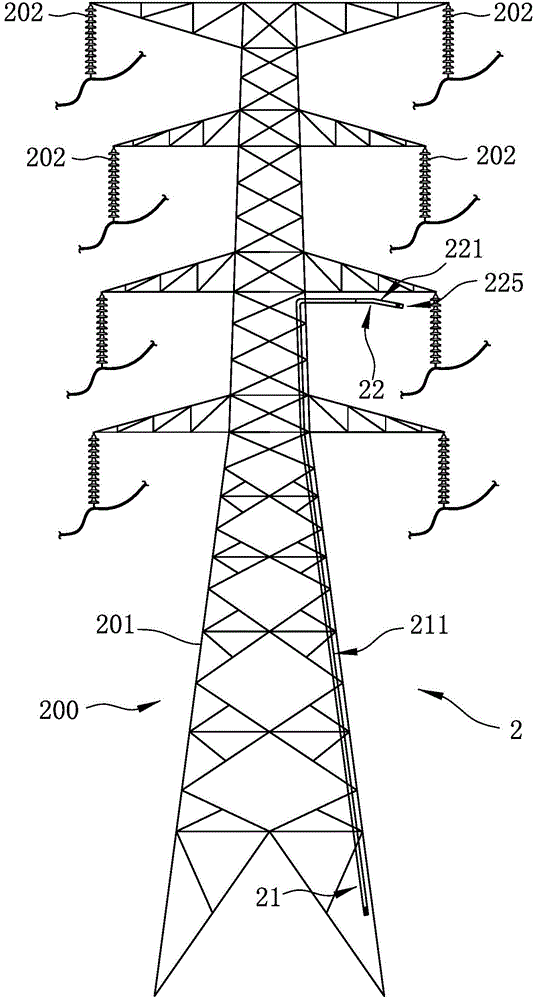 Cleaning apparatus of voltage insulator of transmission tower