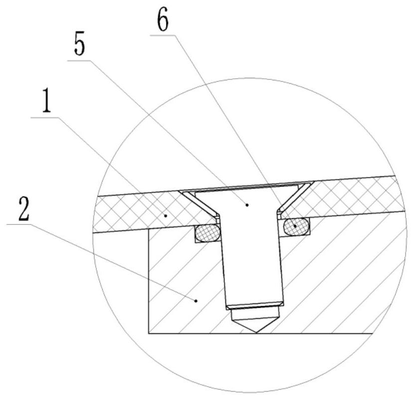 Heterogeneous heterogeneous conformal low rcs airborne radome