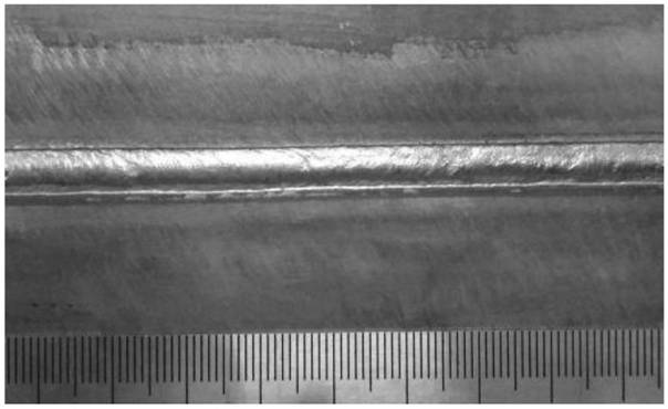 Active welding flux for tungsten inert gas argon arc welding of hull steel and preparation method and use method thereof