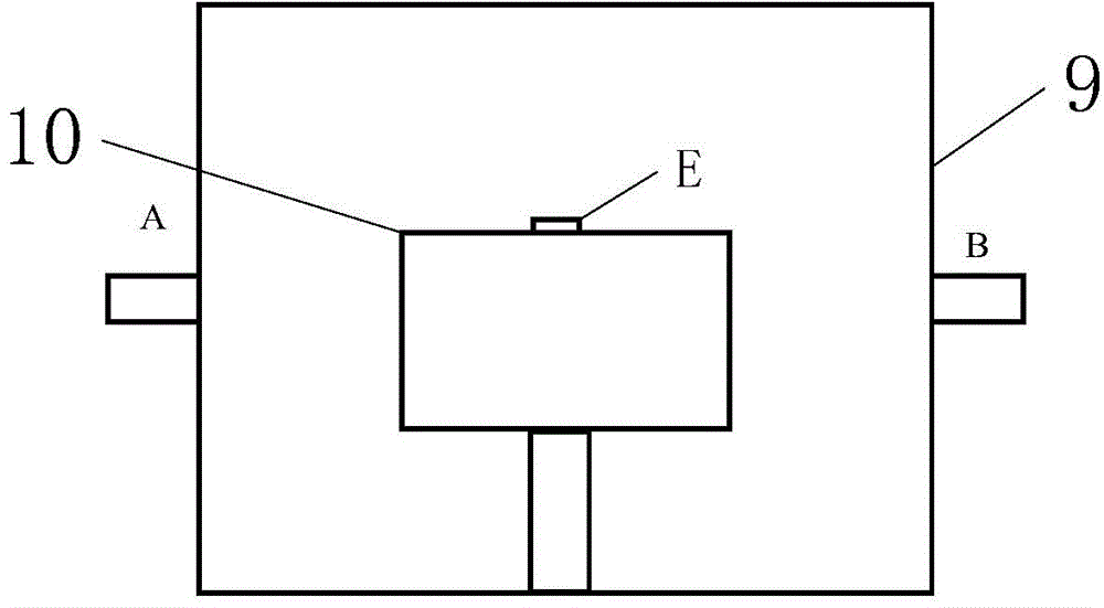 Microwave oscillator based on sapphire filter