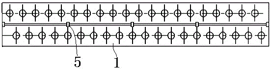 Internal flue gas baffle device of horizontal waste heat boiler