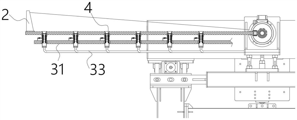 Filtering device for sewage treatment in rural environment