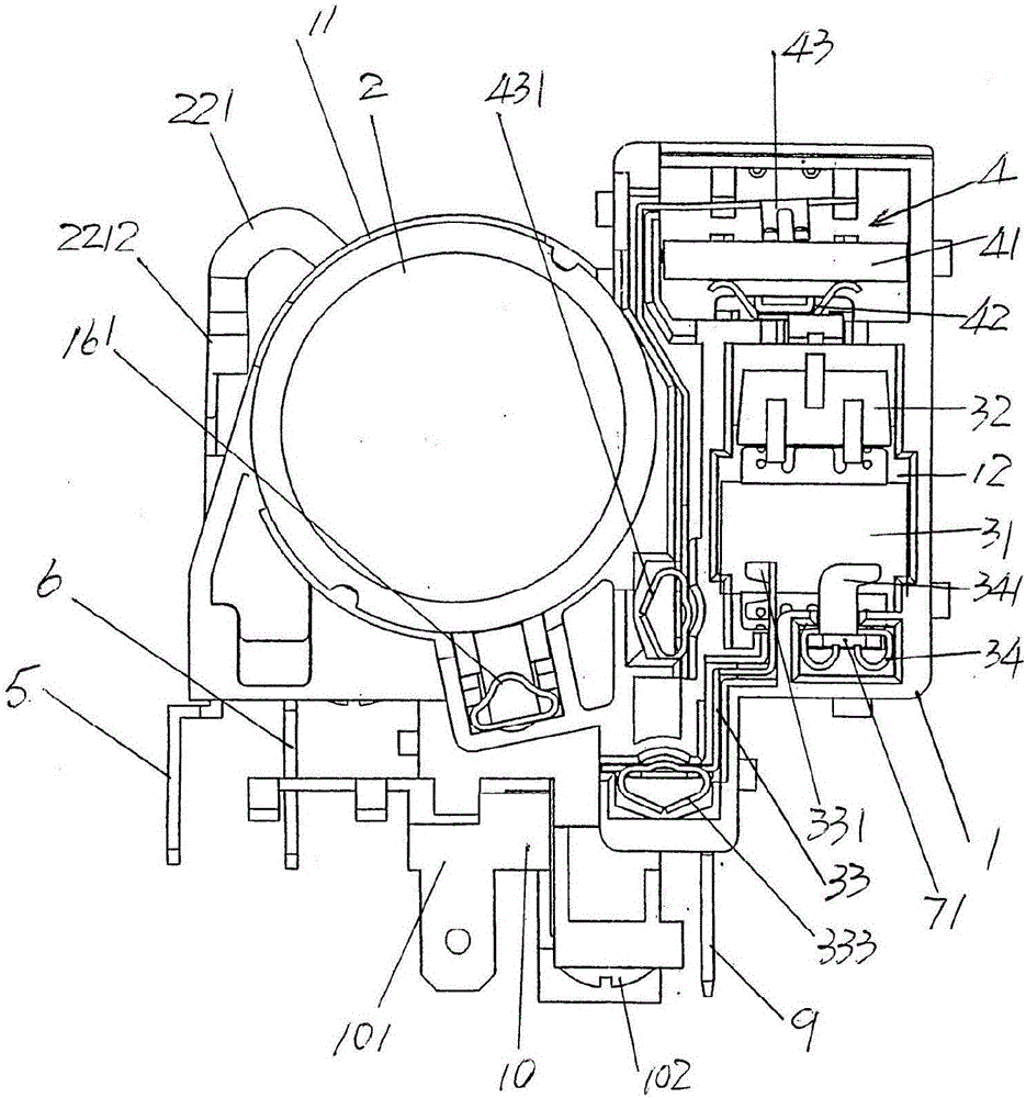 Zero-power-consumption starting protector for refrigeration compressor