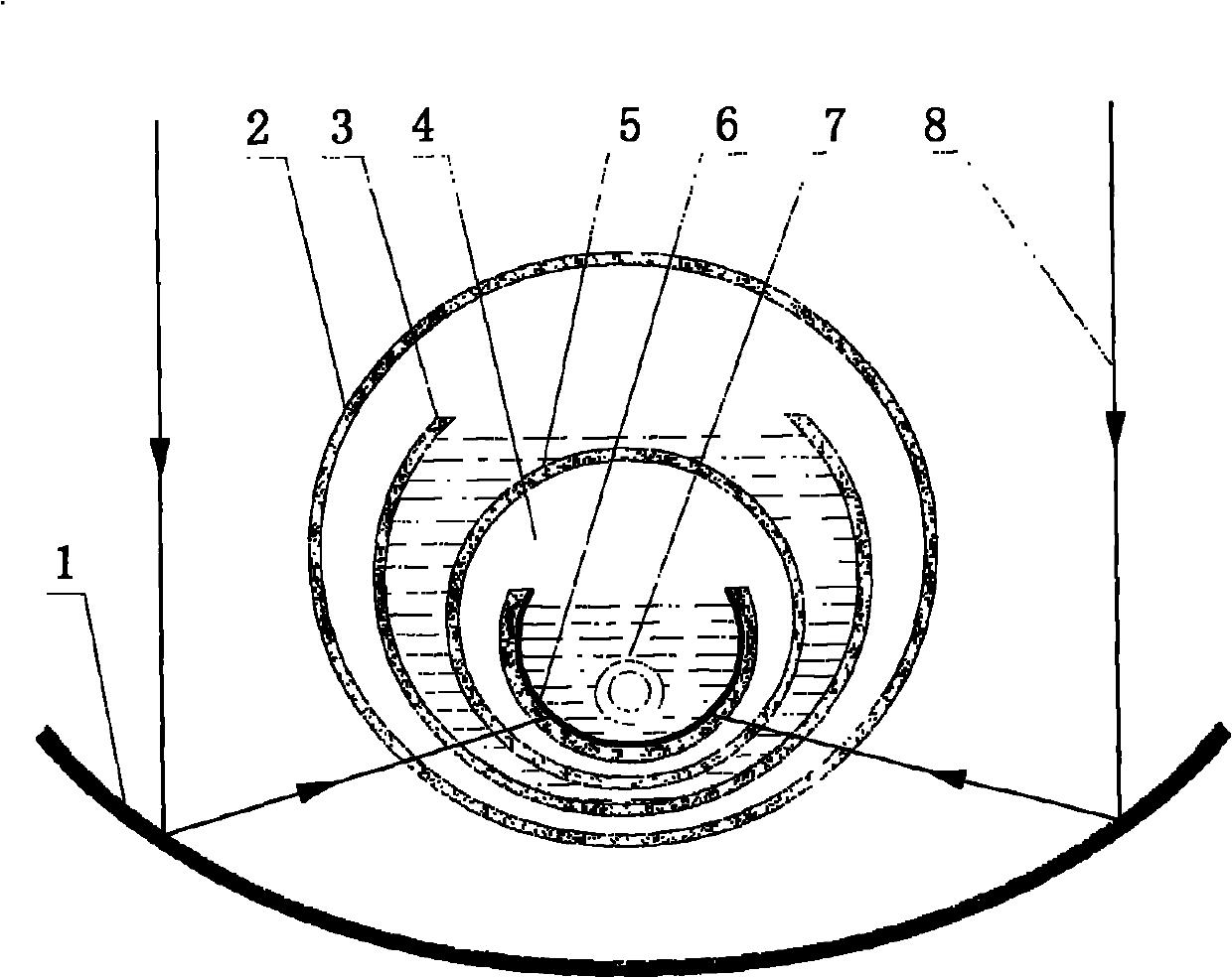 A multiple-effect casing tube-type solar energy seawater desalination apparatus having a light-condensing function