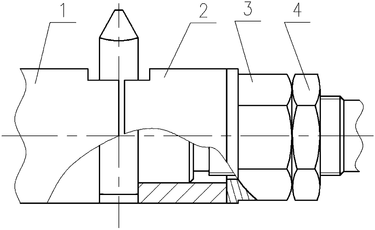 Double vertical clamping structure for finely adjusting double-worm-wheel fly cutter radially