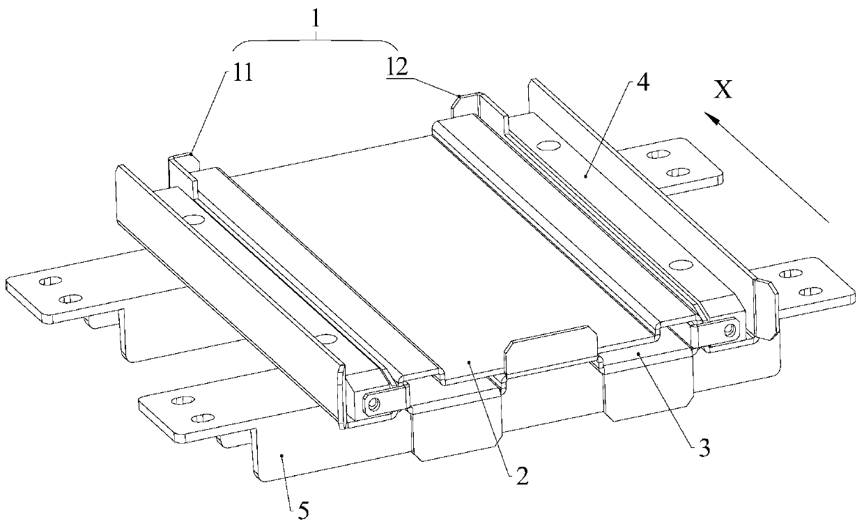 Pulling and folding tray device and reactor cabinet