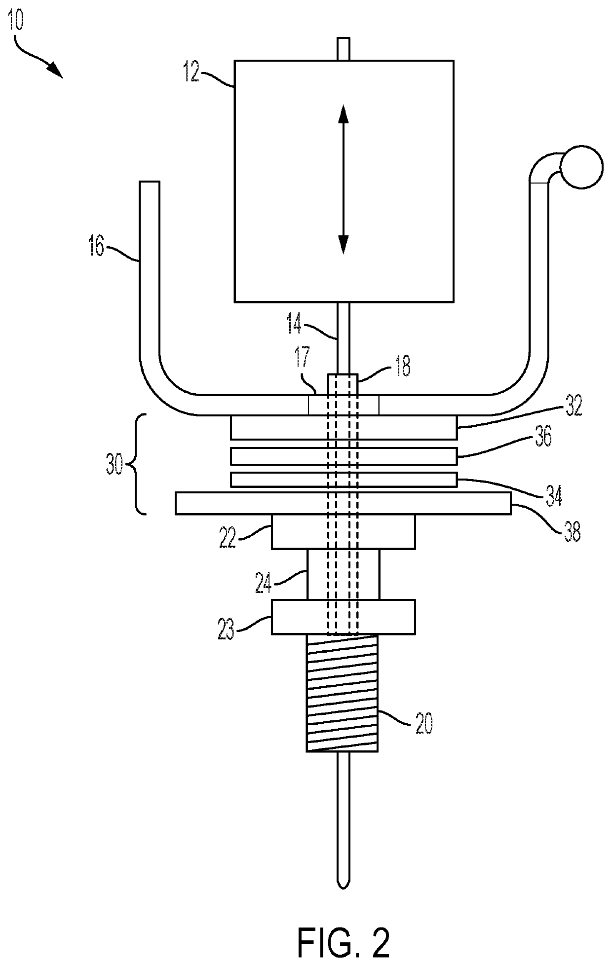 Spinning type fishing reel with bi-directionally rotating rotor and drag control to prevent line twist