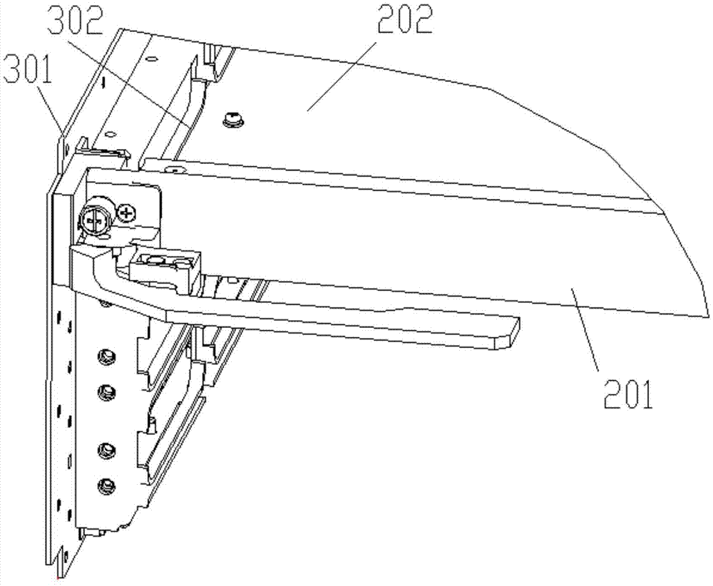 Plugging mechanism and communication equipment employing plugging mechanism