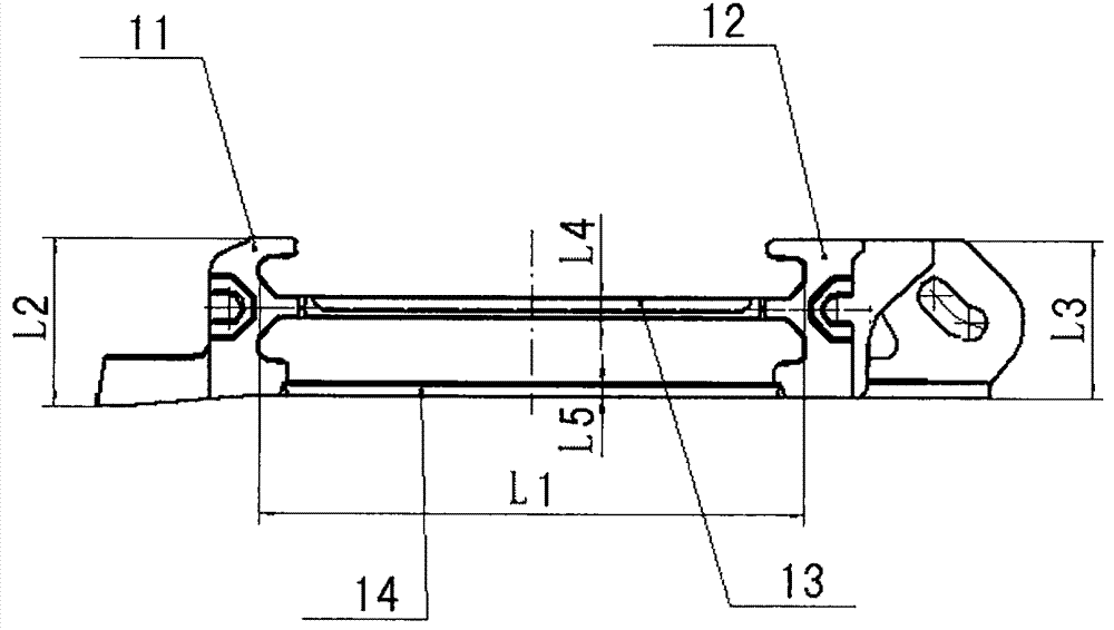 Middle trough and scraper conveyor applied to full-seam mining in extremely thick coal seams