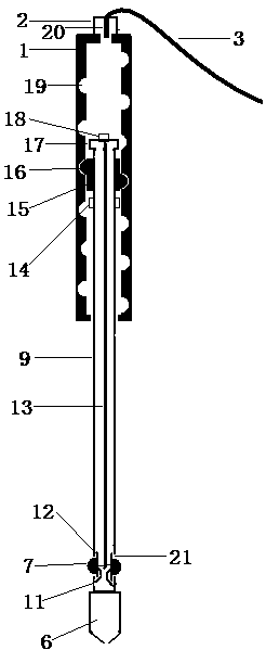 Soil humidity detecting device