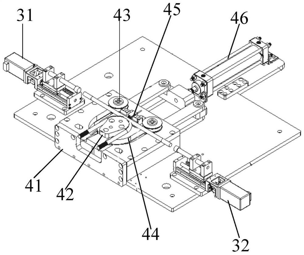 Efficient U-shaped bolt manufacturing device