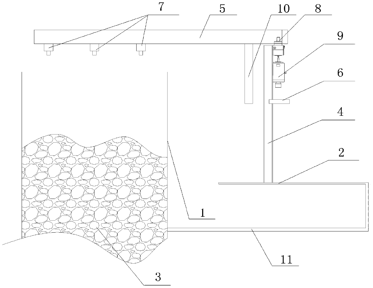 Automatic measuring device and measuring method for electrode paste height of submerged arc furnace