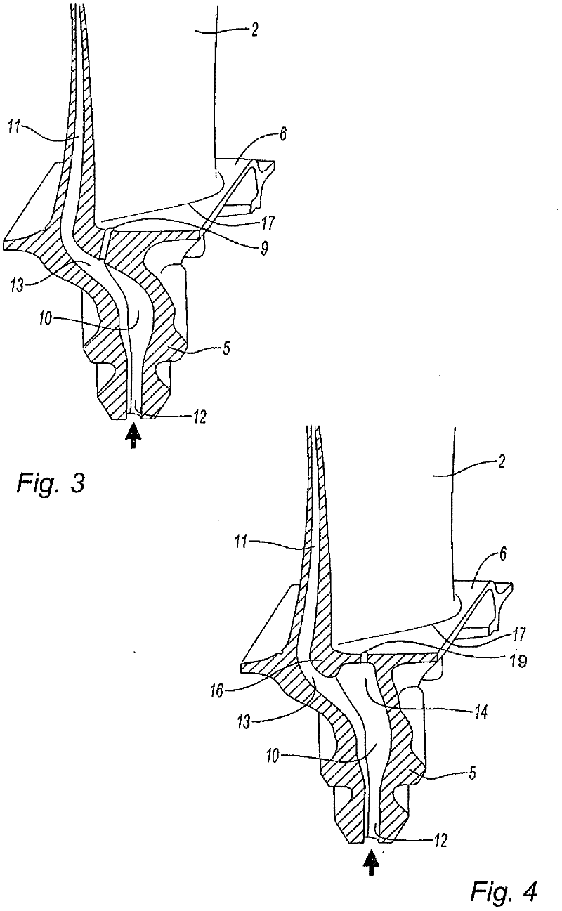 Turbine vane with dusting hole at the base of the blade