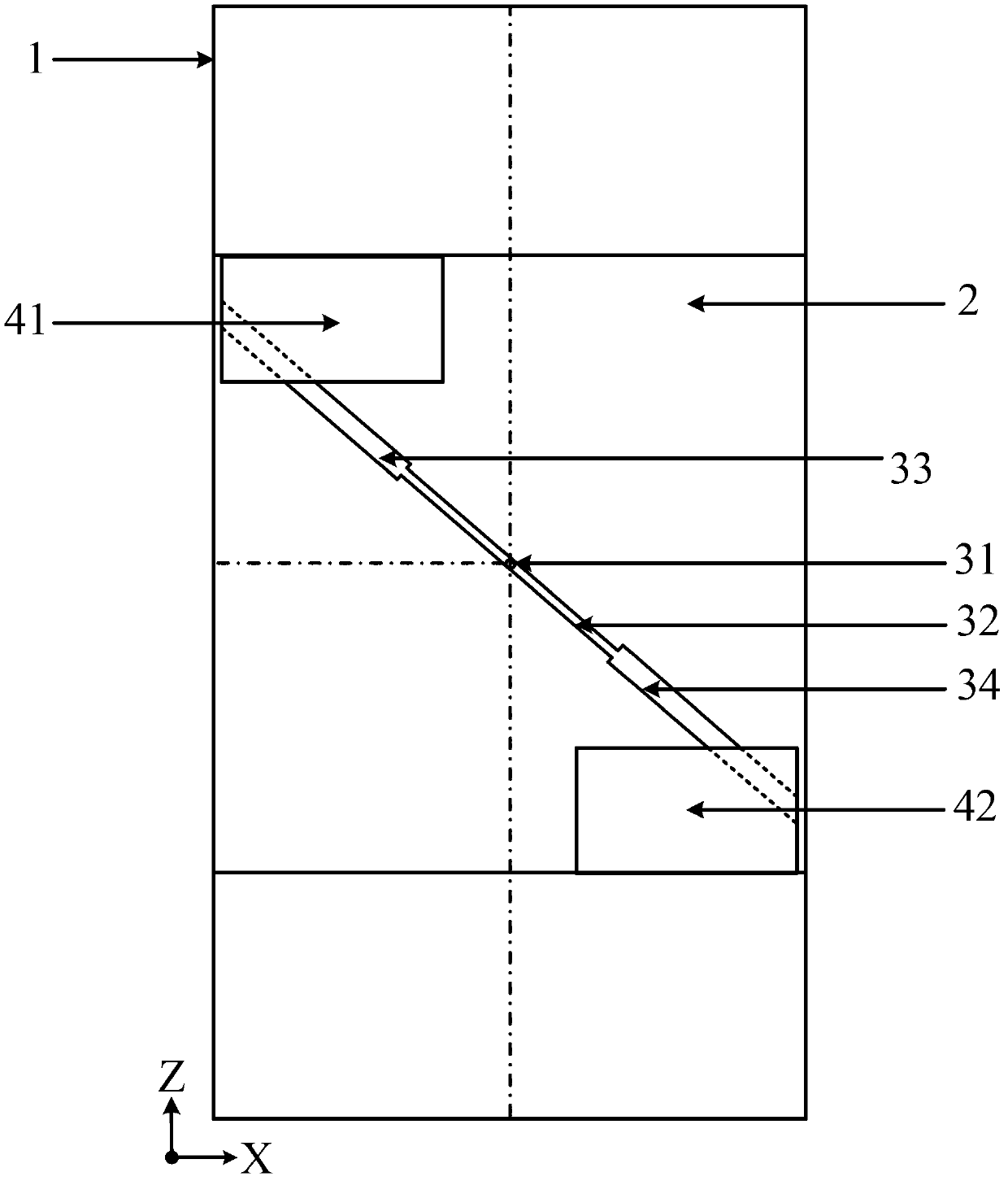 Metallic waveguide antenna with two-way identical-rotation equal gain circular polarized wave radiation characteristics