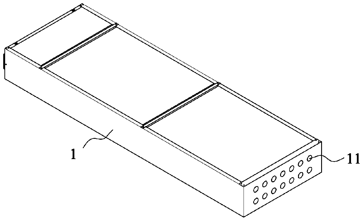 Wet-membrane humidifying device