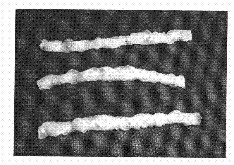 Chain extension method of engineering resin and reclaimed material thereof