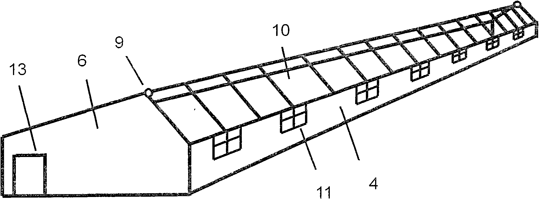 Energy-saving and emission-reducing sow gestation hut in the north