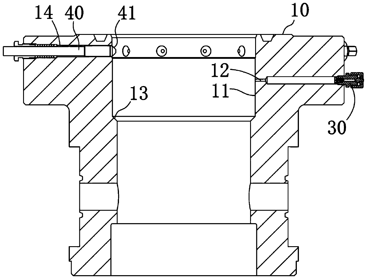 Composite drive mandrel anchoring casing head