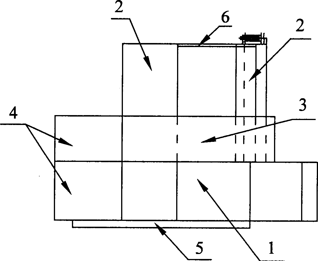 Semi submersible type under water construction flow blocking device