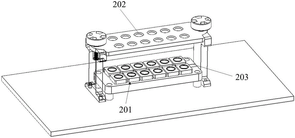 Magnetic analyte collecting and transferring system and method thereof