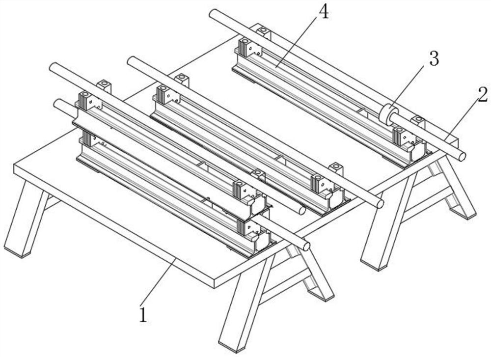 Stacking load-carrying derusting device for construction steel pipes and using method thereof