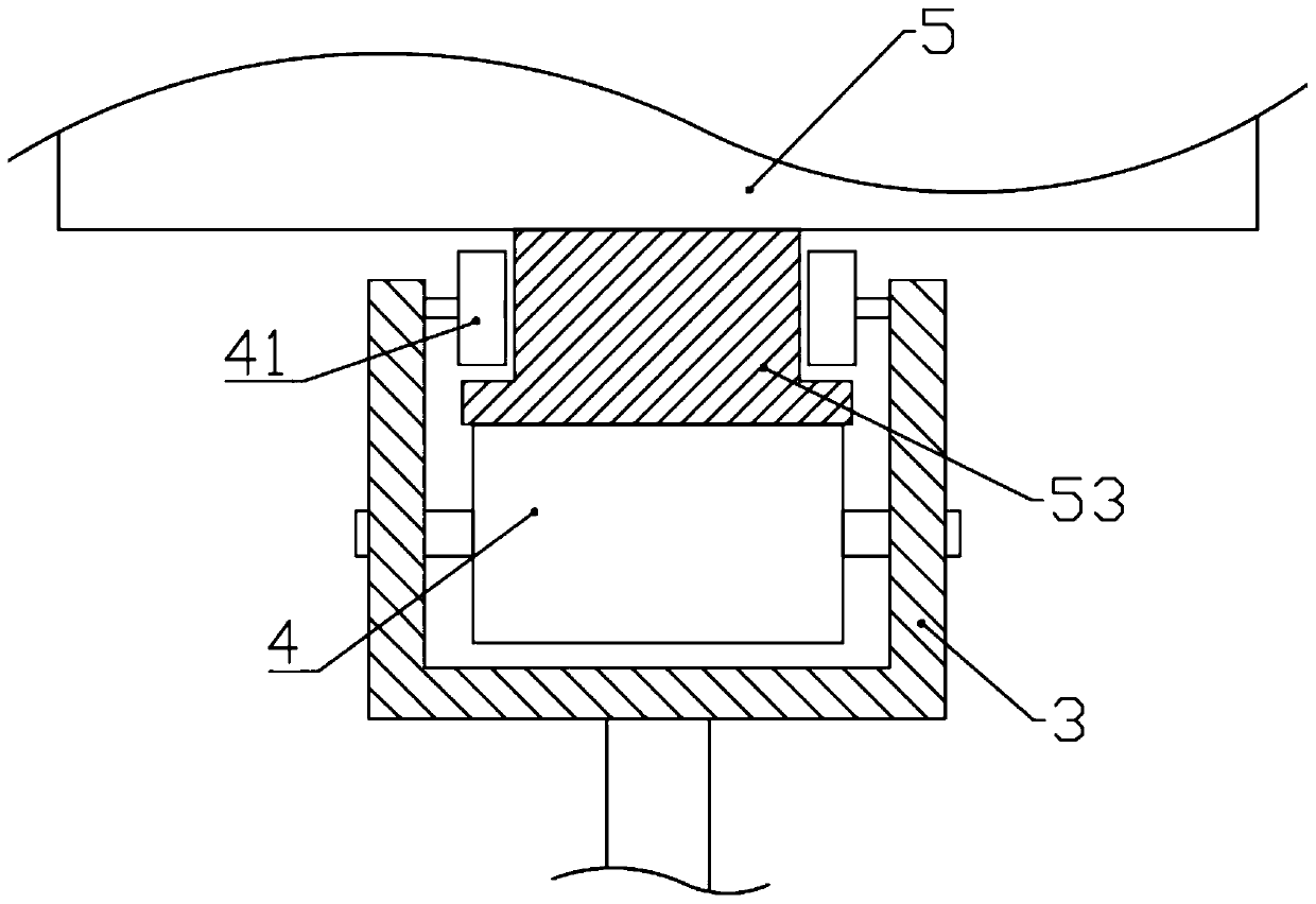 Vibration device for automatically separating isolation ring and material handle