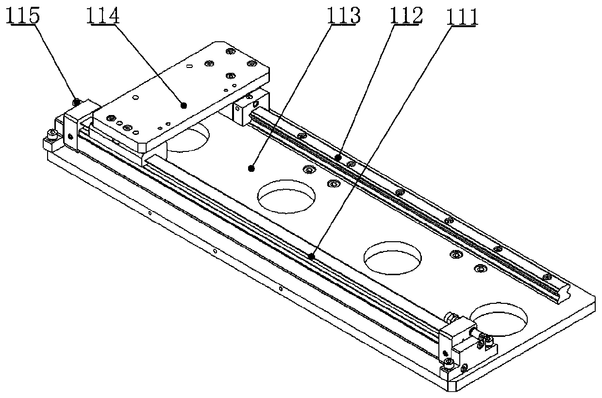 Automatic rocker arm assembling device for meter and assembling method