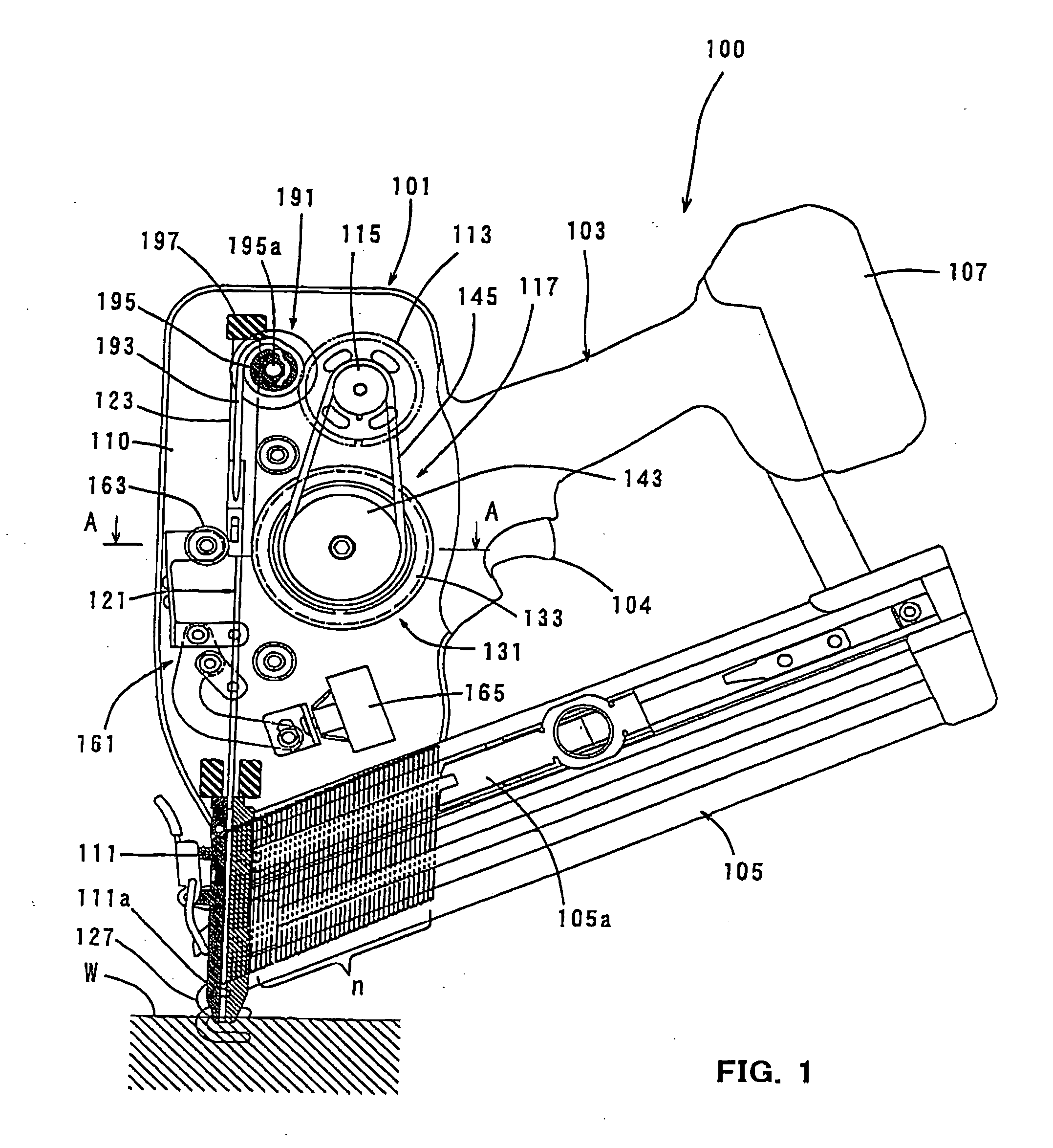 Driving tool