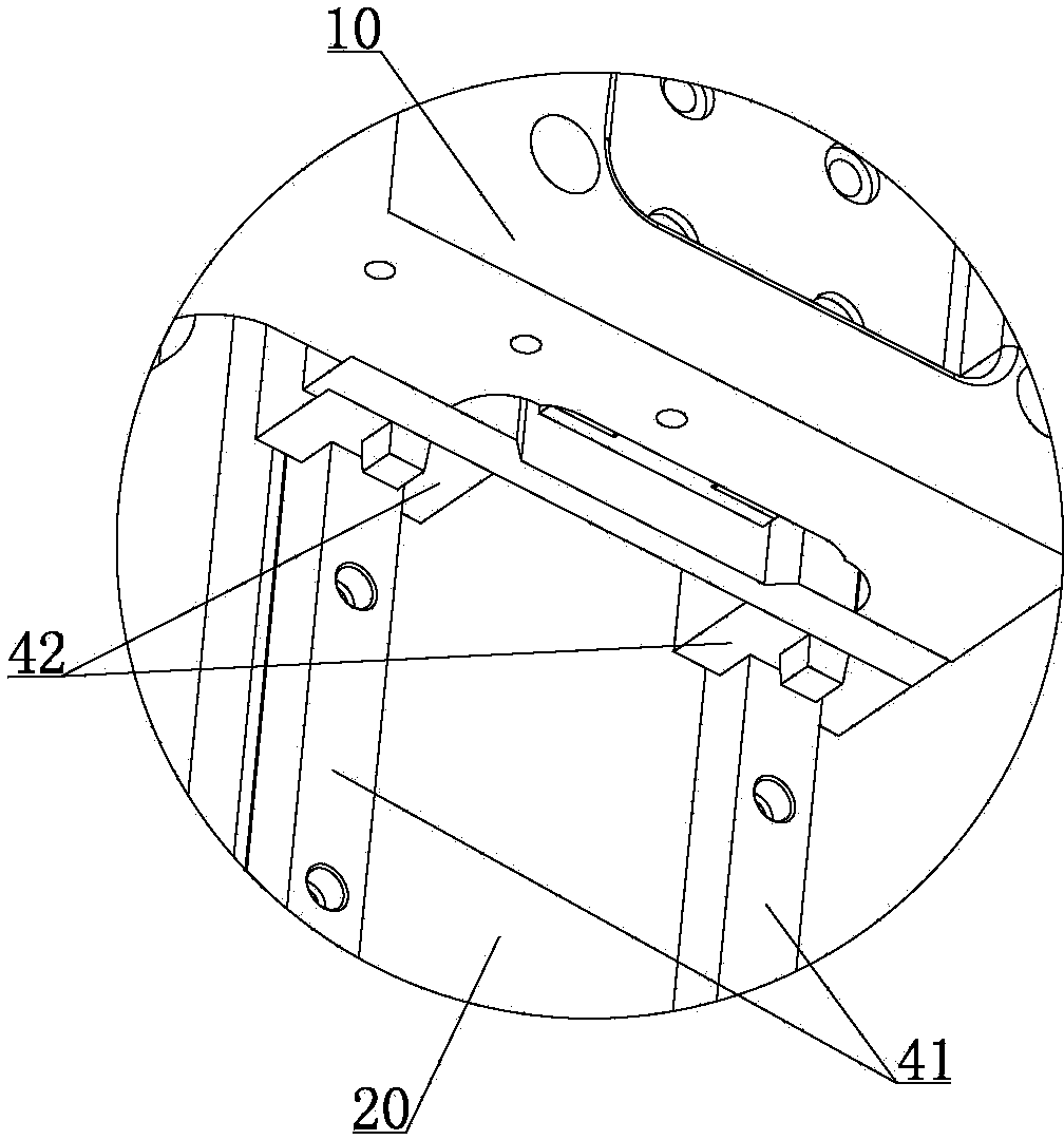 Mechanical hand with balance cylinder