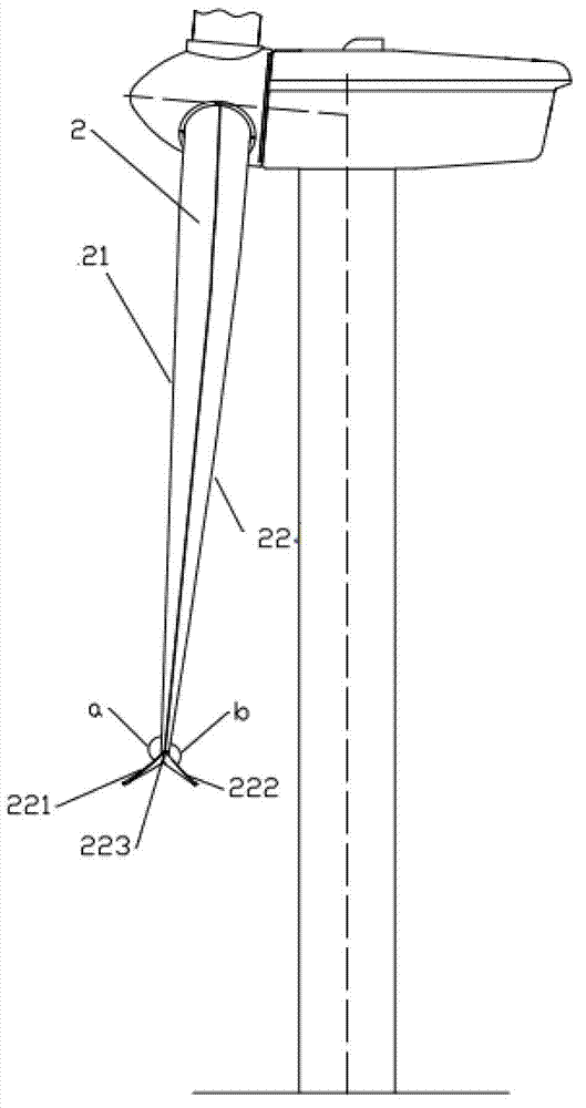 Wind turbine blade with tip vane