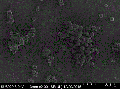 Preparation method of hexagonal-tube-shaped indium oxide with complex as precursor