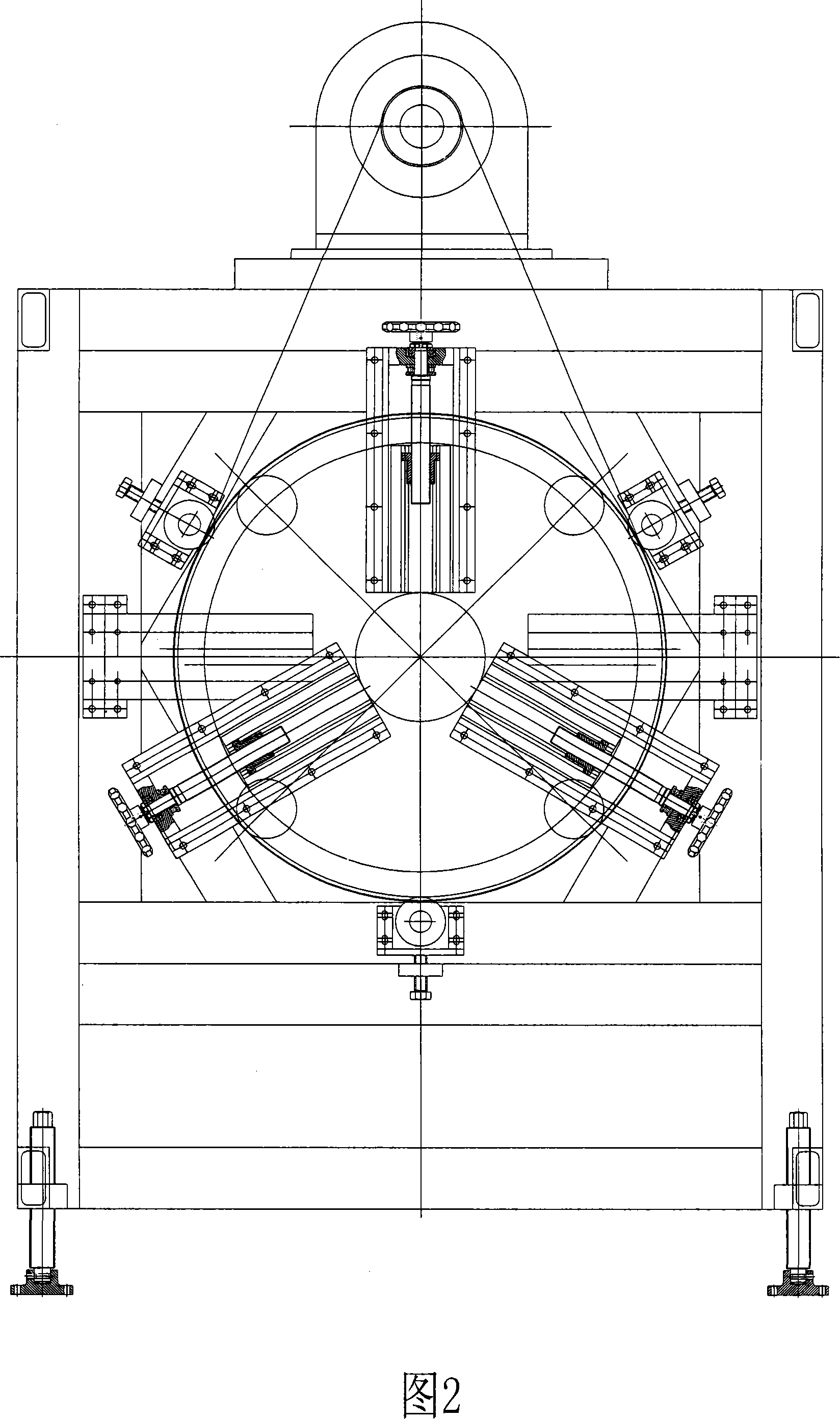 Rotation tractor for plastic pipe production line