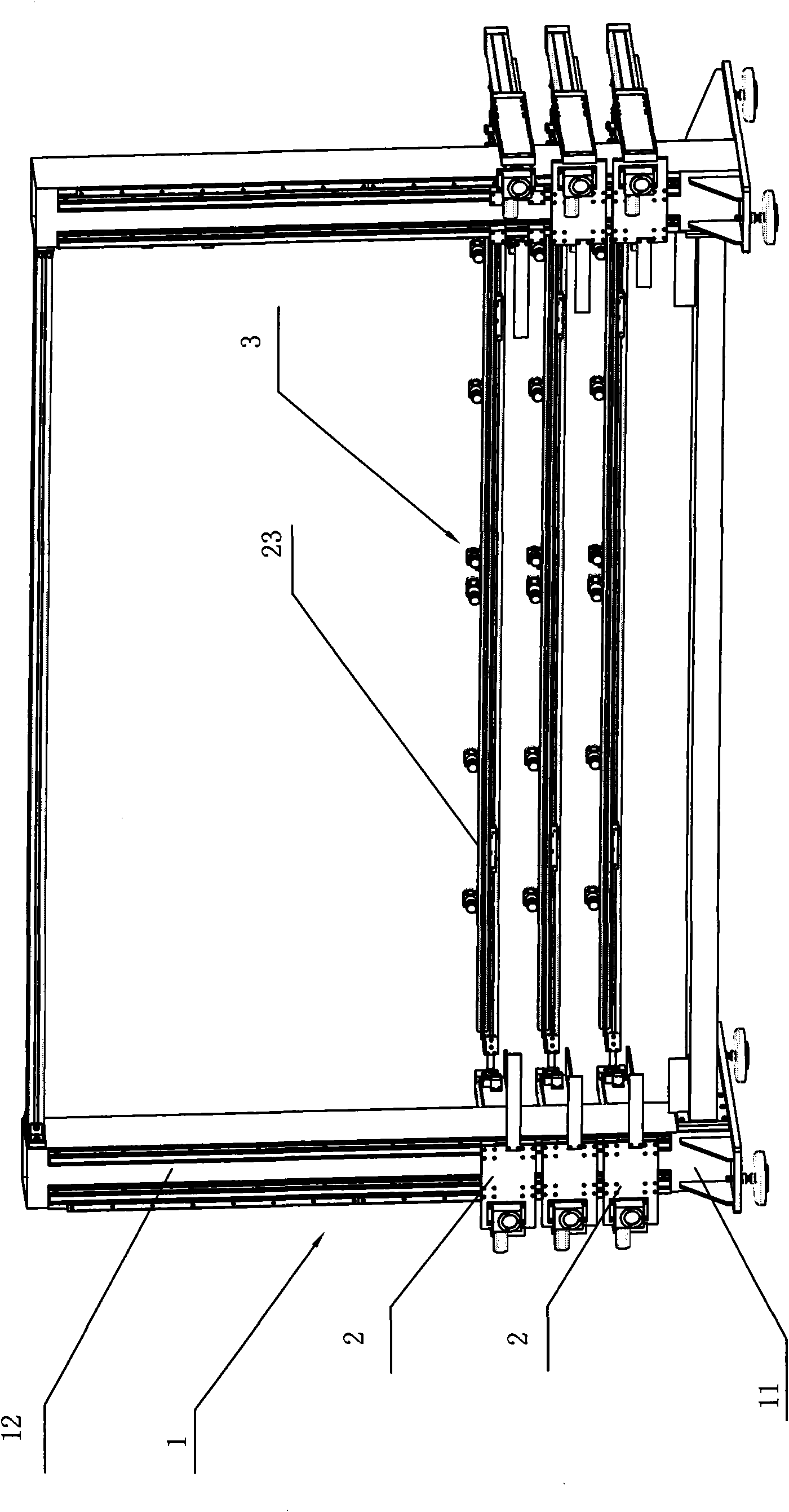 Intelligent spraying device for use in streamline production operation