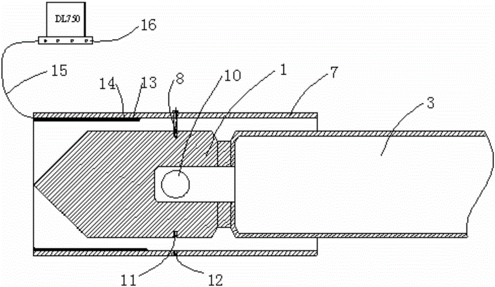 Fracturing pressure determining device and method for carbon dioxide fracturing device