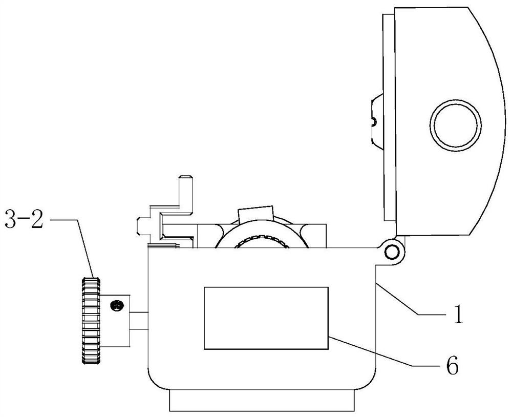 Manual puncture device and system for robot-assisted puncture operation